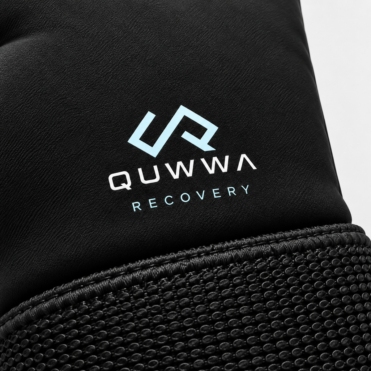 Hand ice wrap detail logo